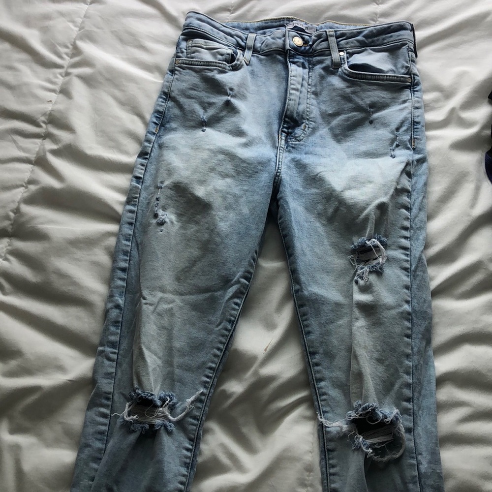 light wash jeans